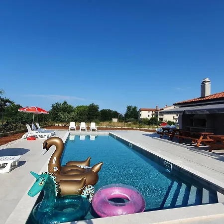Maison d'hôtes House Lucija Family For Max 6 Persons With Pool In Poreč