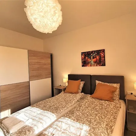 House Lucija Family For Max 6 Persons With Pool In *