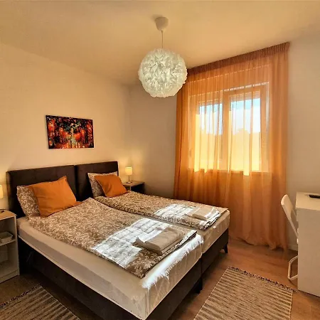 House Lucija Family For Max 6 Persons With Pool In